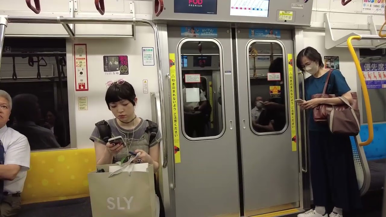 NIHON ODORI YOKOHAMA OSANBASHI TO SHIBUYA STATION