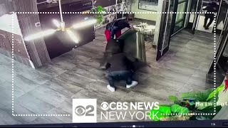 4 caught on camera stealing furniture from Harlem apartment building lobby