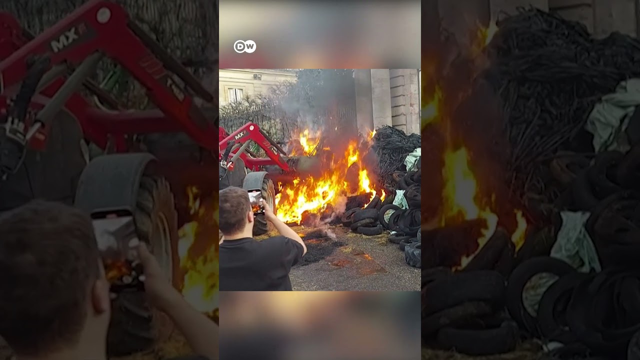 Agricultores de Francia bloquean autopistas e intentan cercar Par&iacute;s