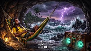 Thunderstone Island ⚡ Smooth Bass Reggae for Relaxation & Night Focus