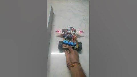 Maze solving robot using arduino