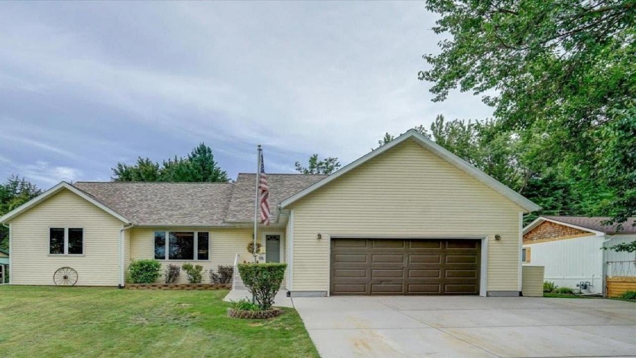 W10862 Tipperary Rd, WI Presented by Kerri Campbell. YouTube