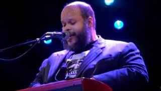 Ed Motta improvisando chords