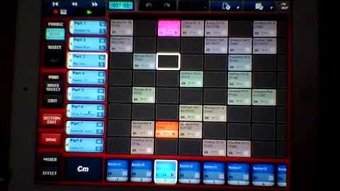 Yamaha Mobile Music Sequencer..Track Performance Live
