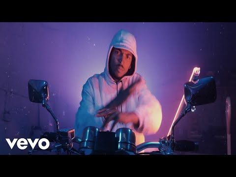 Eyez - Leon