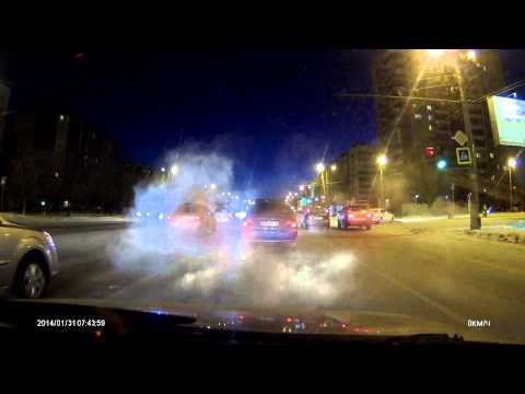 Видеорегистратор Mystery MDR-985HDG ночь.