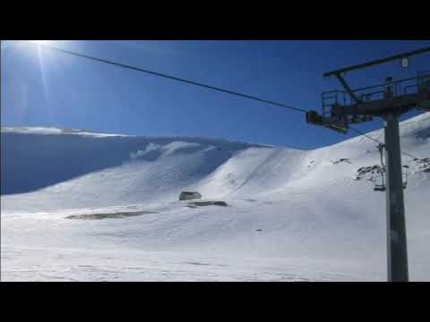 GRAN SASSO D'ITALIA/ GREAT ROCK OF ITALY DURING WINTER TIME