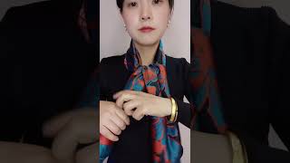 Scarf Tutorials That Make Outfits Pop #scarfstyle #styleguide #fashiontips
