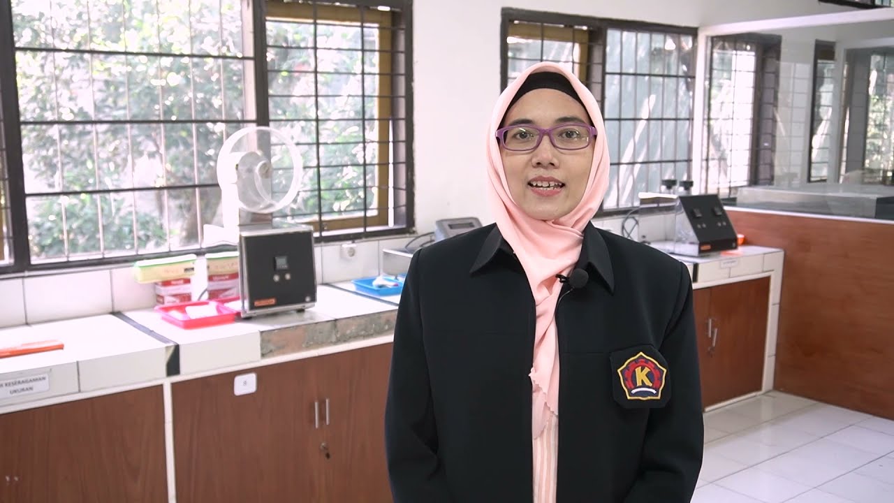 Pengenalan Laboratorium dan Kompetensi Farmasi Industri