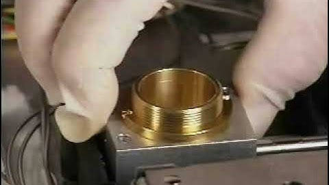 GC 6890 Series Agilent Removing Collector in the FID Detector