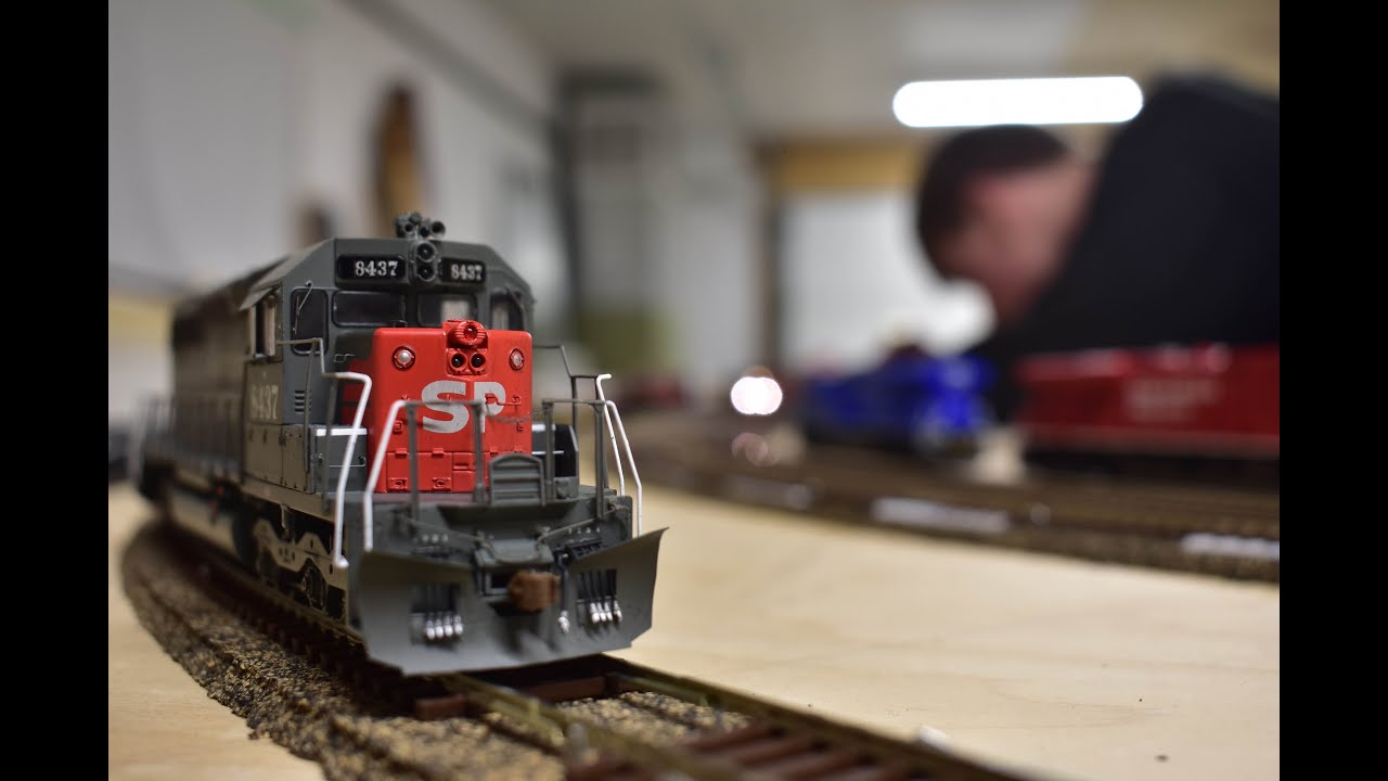 Model train operating session Jan 2020 - YouTube