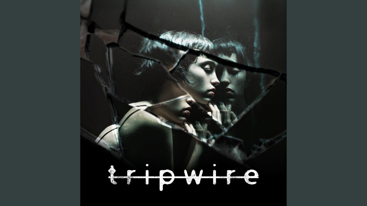 Plaintive Cry adlı videoyu YouTube'da izle Plaintive Cry adlı videoyu YouTube'da izle