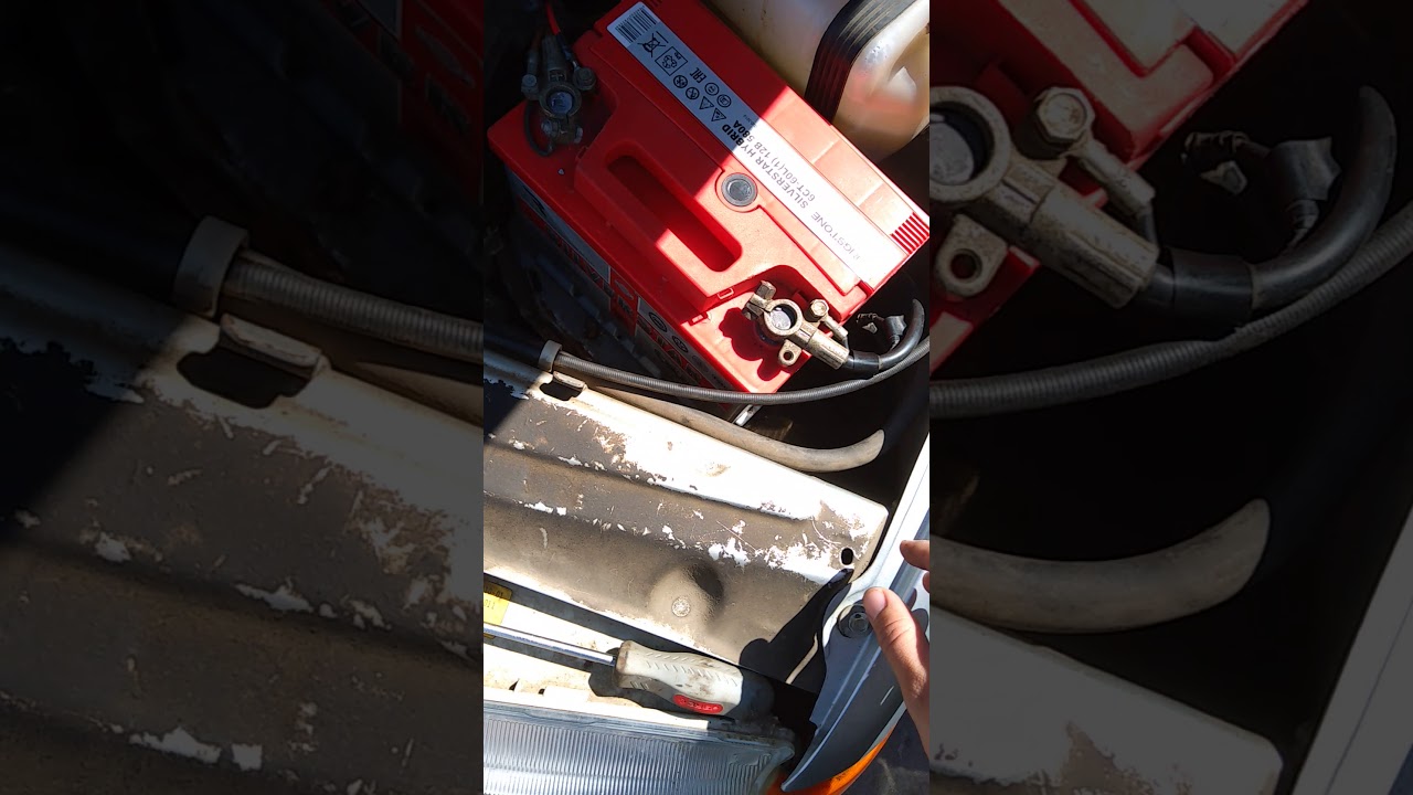 переделать клеммы на аккумуляторе. аккумулятор отсоединение плюсовой клеммы. сбросить клемму с аккумулятора. снимаешь аккумулятор машина глохнет почему. клеммы аккумулятора чери амулет а15.