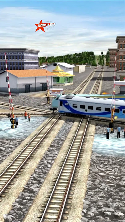 4 Kereta Api Melintasi Rel Persilangan Berbahaya #train #railway #indianrailways