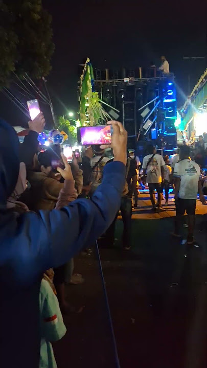 SINAR MUSIK KARNAVAL CINANDANG DAWARBLANDONG MOJOKERTO 2025