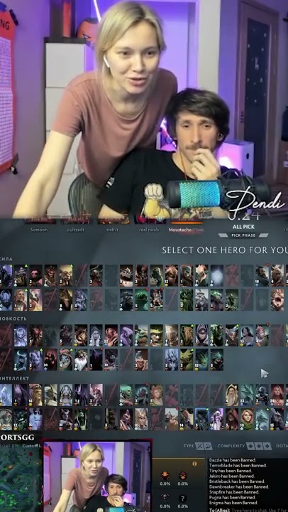 Dendi reacts to his GF crazy midlaner pick!