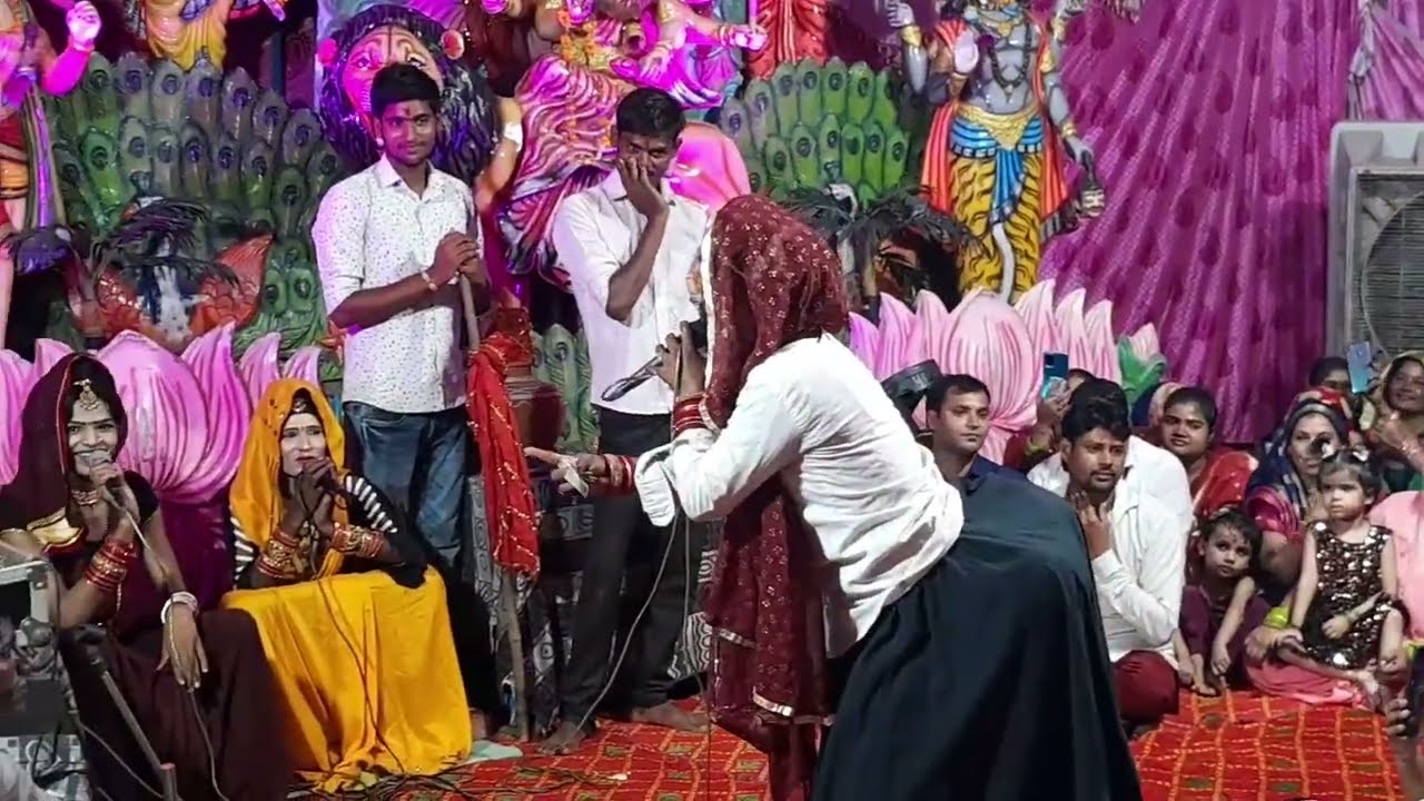 पापड वाली ने इतना हसाया पेट दुख गया ऐक बार आप भी देखलो हंसी जरूर आयेगा