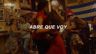 Abre Que Voy - Miguel Enriquez (Letra) // salseros si llaman yo vengo