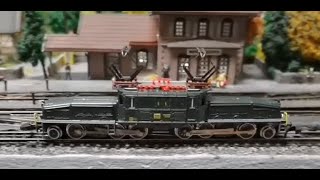 Schweizer Krokodil Märklin 8856, Glockenankermotor und DH05C - YouTube