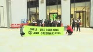 One arrest at London climate protest