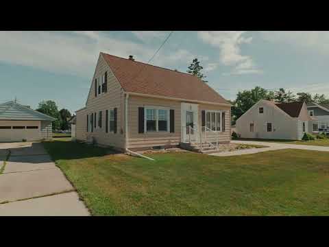643 Grand Ave, Random Lake, WI home video tour