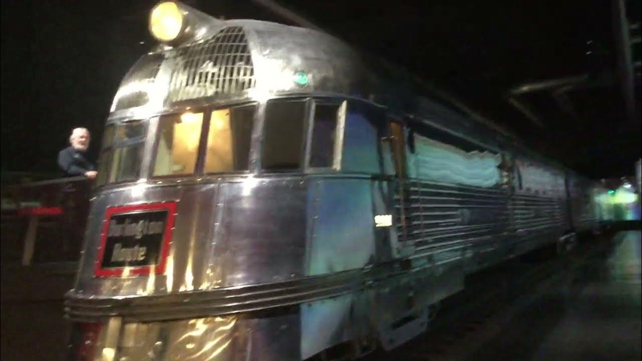 Pioneer Zephyr at the Museum of Science and Industry Chicago, IL 05/04/22 YouTube