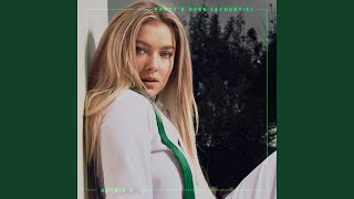 Video thumbnail of "Astrid S - Party's Over (Acoustic)"