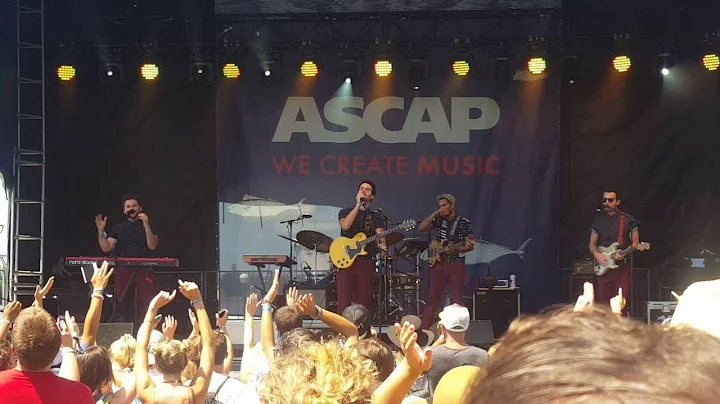 The Shadowboxers "Kiss" Prince cover at Forecastle 7/16/16