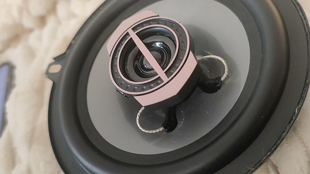 Сегодня будем будем смотреть басы и включать динамики