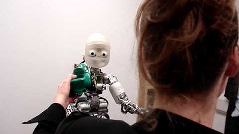 iCub following objects with its "eyes"