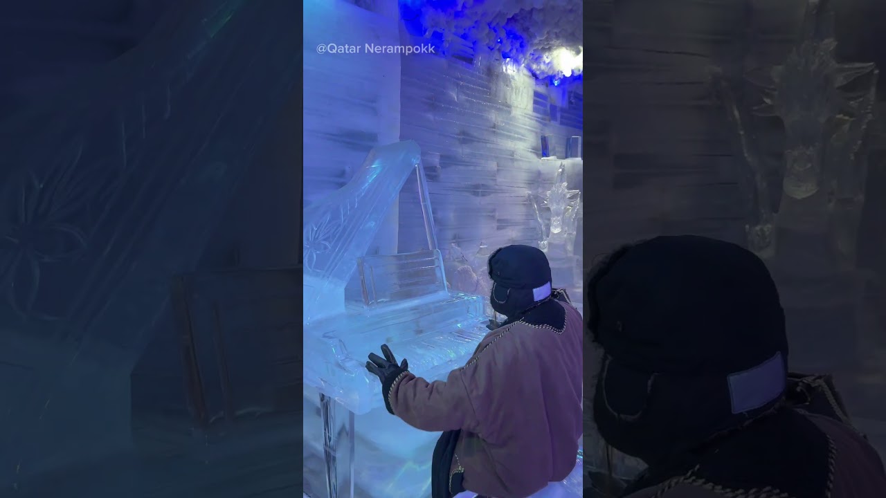 Playing the piano inside Qatar’s iconic Ice Café ❄️🎹 
