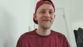 Famous F*ck The Algorithm Net Worth
