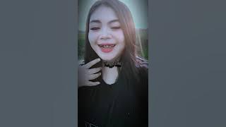 Tante hot pemersatu bangsa cuci motor sore hari