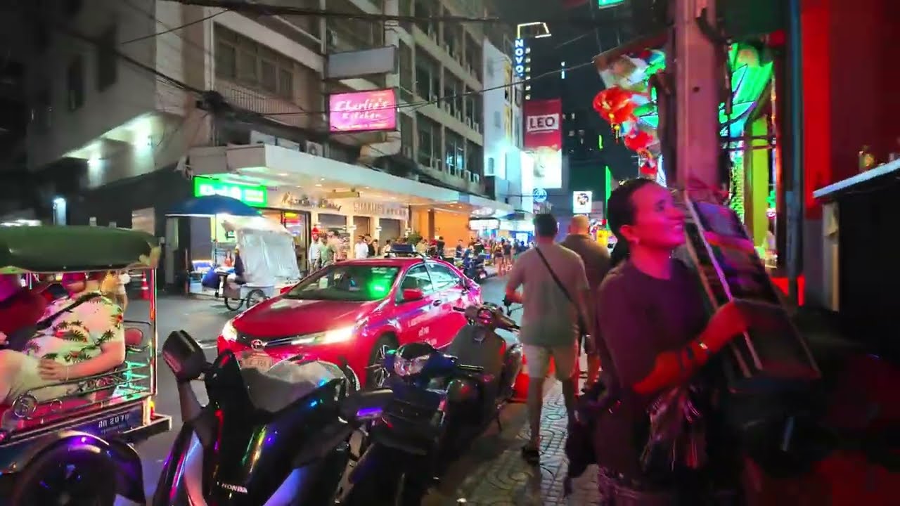 🇹🇭 BANGKOK night walking |  Sukhumvit Soi 4 NANA | ASMR 🇹🇭