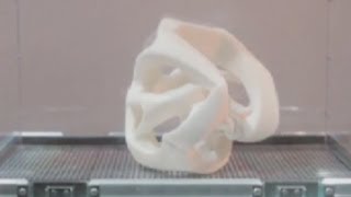 Chair that grows and packs itself: Smart foam technology designed in Belgium