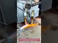 Calming rhythm of wire rope end casting process