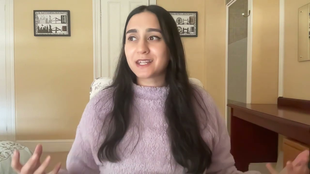 A PUBLIC FIGURE FEELS AN UNEXPLAINABLE MAGNETIC PULL TOWARDS YOU 🥰