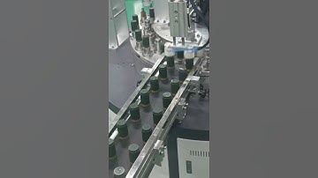 Automatic wine cap assembly machine