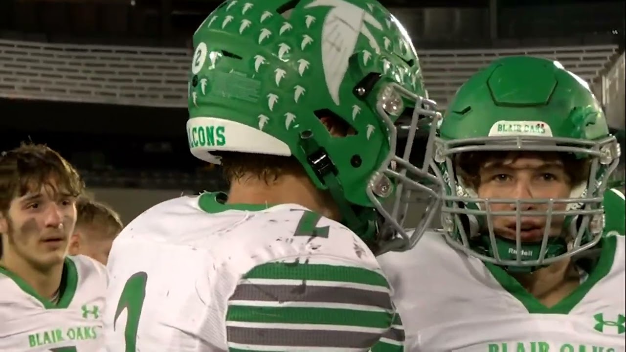 Extended highlights of Blair Oaks football's Class 2 State Championship win over Lamar