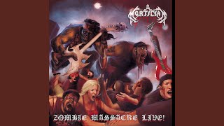 Download Lagu Dead And Burried (Live at The Whiskey A-Go-Go Los Angeles, CA October 2, 2002)