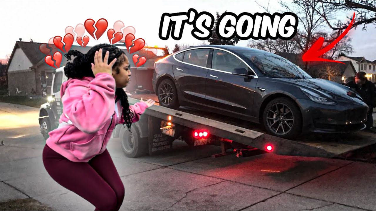 THEY TOOK MY GIRLFRIENDS CAR 😳 SHE CRIED - YouTube