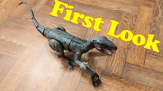 First Look - Jurassic world RC raptor blue