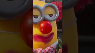 Minions και Τέρατα | Look at me
