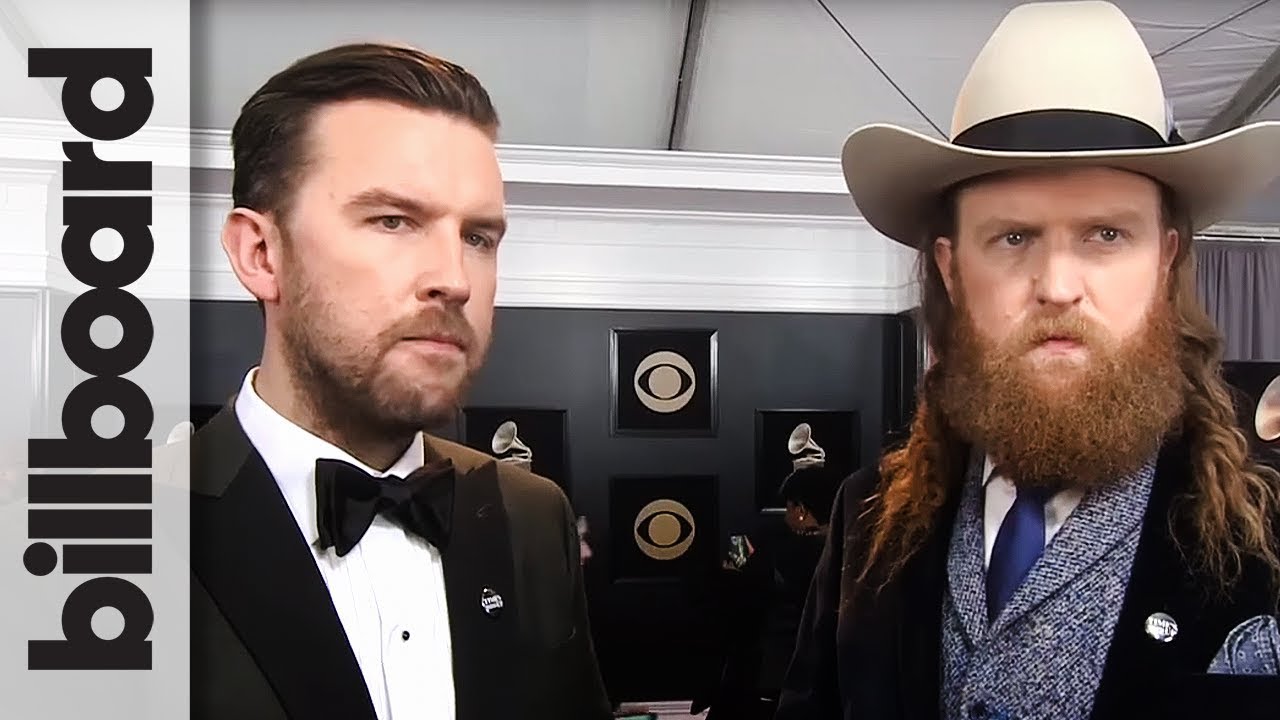 Brothers Osborne on Route 91 Harvest Festival Victims Tribute