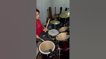 Thumbnail of EJERCICIO FÁCIL DE BATERÍA #baterista #musica #drummer