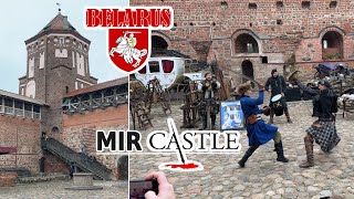 Private Guided Tour of Mir Castle Complex: External Architectural Magnificence