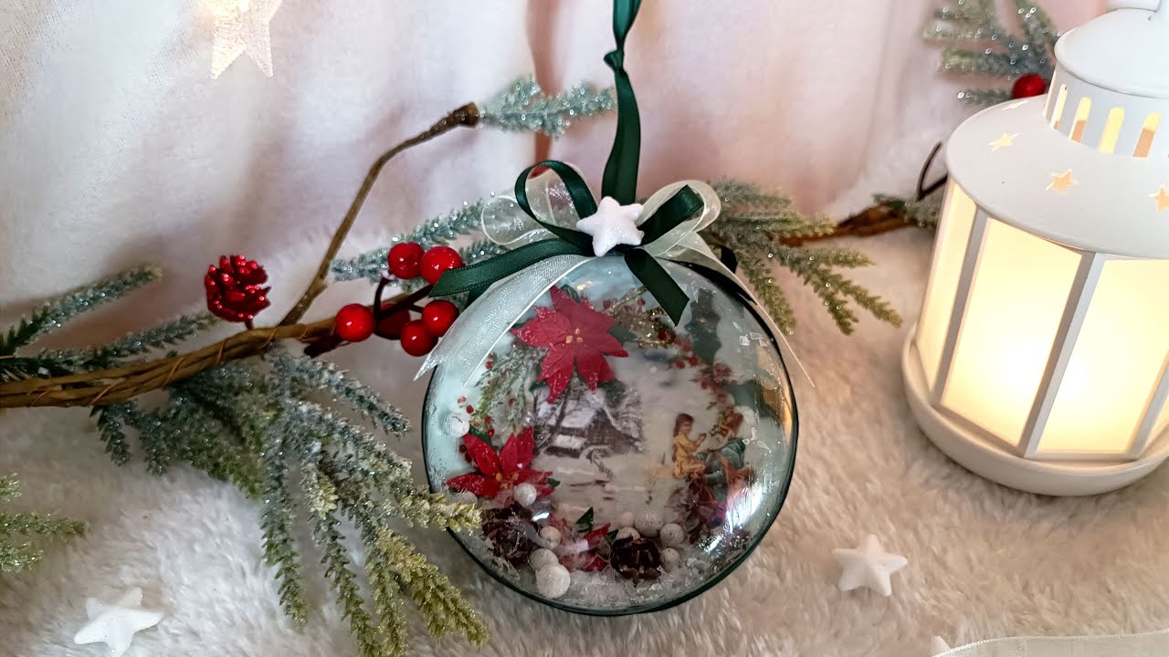 CHRISTMAS DECOUPAGE ORNAMENT WITH SIZZIX MADE POINSETTIA - Tutorial