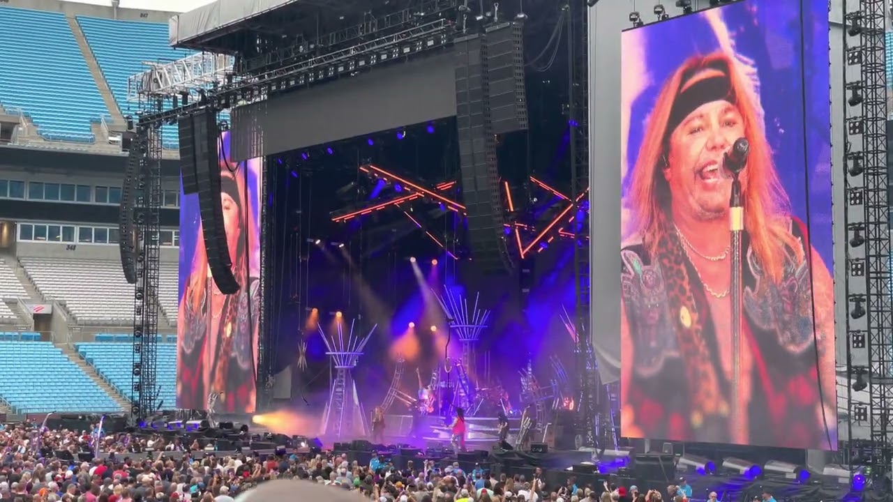 Motley Crue - Don't Go Away Mad @ Bank Of America Stadium - Charlotte, N.C. [06/28/22]
