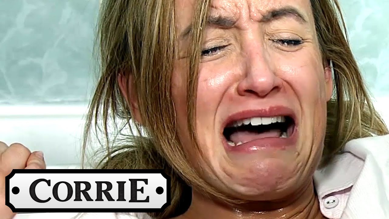 Coronation Street - Toyah Heroically Helps Eva Give Birth!