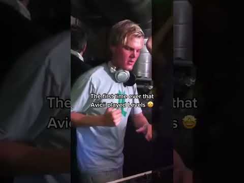 Avicii Playing Levels For The First Time Ever. Edm Dancemusic Avicii